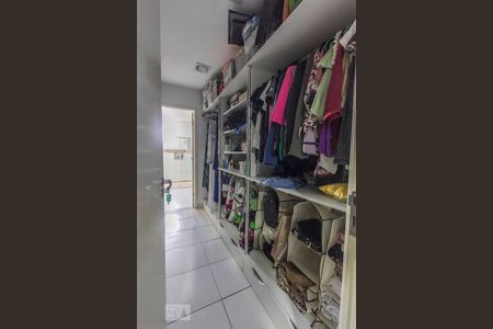 Casa à venda com 1100m², 5 quartos e 10 vagasSuíte 5 Closet