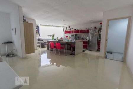Casa à venda com 1100m², 5 quartos e 10 vagasCozinha 3