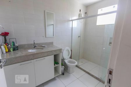 Casa à venda com 1100m², 5 quartos e 10 vagasBanheiro 2