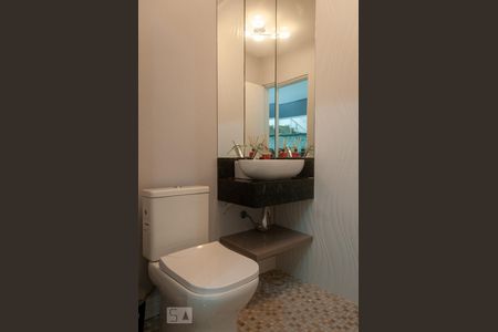 Lavabo de casa à venda com 3 quartos, 301m² em Vila Gomes Cardim, São Paulo