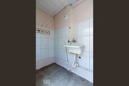 Casa para alugar com 90m², 2 quartos e 1 vaga Casa para alugar com 90m², 2 quartos e 1 vagaÁrea de Serviço