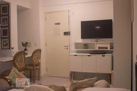 Sala de kitnet/studio para alugar com 1 quarto, 25m² em Bela Vista, São Paulo