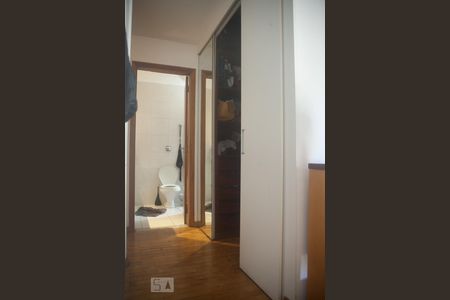 Apartamento à venda com 160m², 2 quartos e 1 vagaCloset