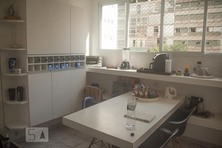 Apartamento à venda com 160m², 2 quartos e 1 vagaCozinha