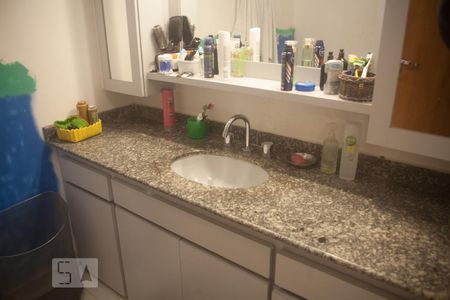 Apartamento à venda com 160m², 2 quartos e 1 vagaBanheiro 1