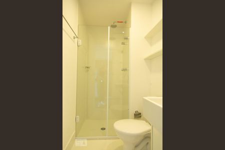 Studio para alugar com 25m², 1 quarto e sem vaga Studio para alugar com 25m², 1 quarto e sem vagaBanheiro