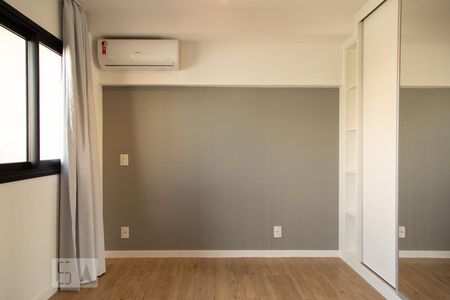 Sala/Quarto de kitnet/studio à venda com 1 quarto, 25m² em Indianópolis, São Paulo