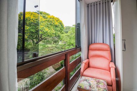 Apartamento à venda com 115m², 2 quartos e 2 vagasSacada - Suíte