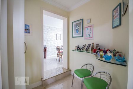 Apartamento à venda com 115m², 2 quartos e 2 vagasHall
