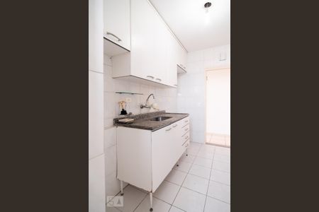 Apartamento à venda com 60m², 3 quartos e 2 vagasCozinha
