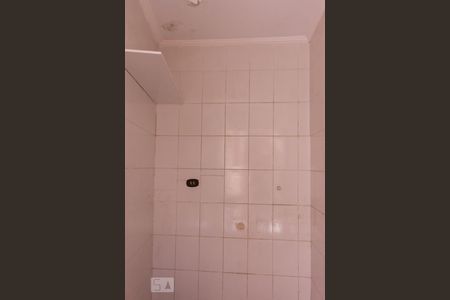 Casa à venda com 180m², 3 quartos e 2 vagas Casa à venda com 180m², 3 quartos e 2 vagasLavanderia