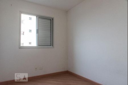 Quarto de apartamento à venda com 2 quartos, 54m² em Vila Liviero, São Paulo