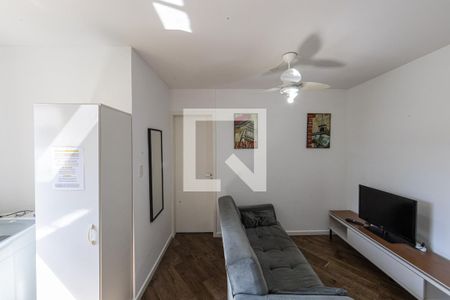 Studio para alugar com 40m², 1 quarto e sem vagaSala, Cozinha e Área de Serviço