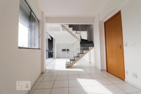Sala de apartamento para alugar com 2 quartos, 68m² em Setor Leste Vila Nova, Goiânia