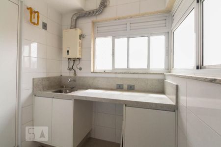Apartamento à venda com 96m², 2 quartos e 3 vagasÁrea de serviço 