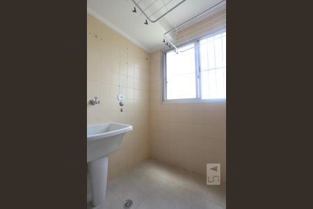 Apartamento à venda com 71m², 3 quartos e 1 vagaÁrea de Serviço