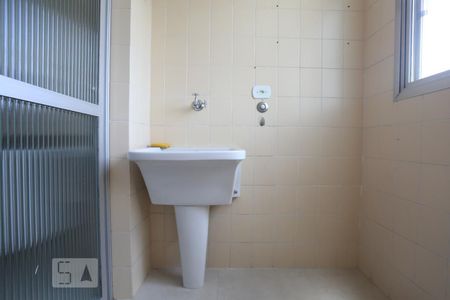 Apartamento à venda com 71m², 3 quartos e 1 vagaÁrea de Serviço