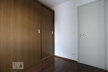 Quarto 1 de apartamento à venda com 3 quartos, 71m² em Jardim Ester, São Paulo