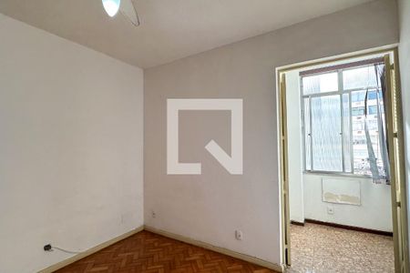 Apartamento à venda com 84m², 2 quartos e sem vagaQuarto 02