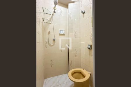 Apartamento à venda com 84m², 2 quartos e sem vagaBanheiro de serviço