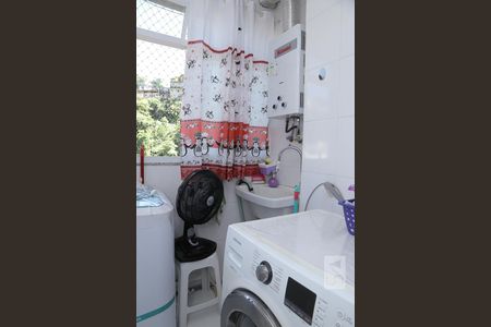 Apartamento à venda com 64m², 2 quartos e 2 vagasÁrea de Serviço