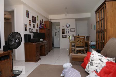 Sala de apartamento à venda com 2 quartos, 64m² em Tijuca, Rio de Janeiro