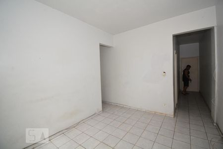 Sala de apartamento para alugar com 1 quarto, 50m² em Madureira, Rio de Janeiro