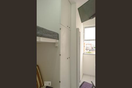 Banheiro de kitnet/studio para alugar com 1 quarto, 16m² em Brás, São Paulo