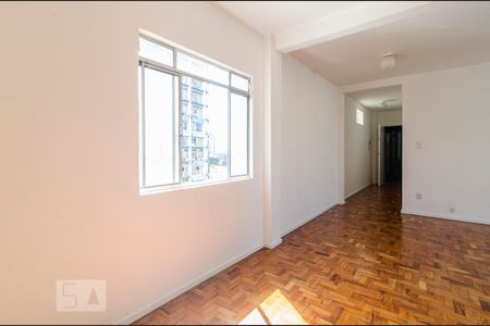 Apartamento para alugar com 63m², 1 quarto e sem vagaSala