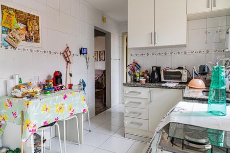 Apartamento à venda com 85m², 2 quartos e sem vagaCozinha
