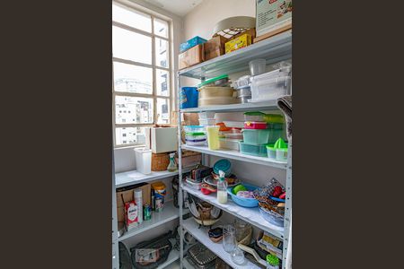 Apartamento à venda com 85m², 2 quartos e sem vagaDespensa