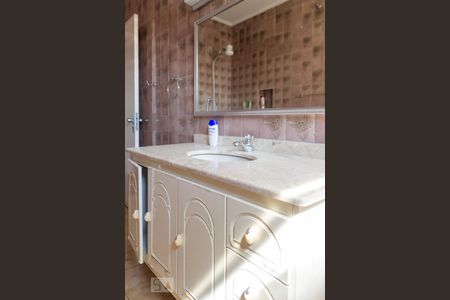 Banheiro Social de casa à venda com 2 quartos, 110m² em Barcelona, São Caetano do Sul