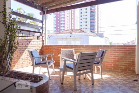 Casa à venda com 110m², 2 quartos e sem vaga Casa à venda com 110m², 2 quartos e sem vagaQuintal