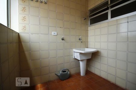 Apartamento para alugar com 138m², 2 quartos e 1 vagaÁrea de Serviço