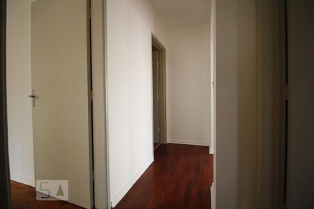 Apartamento para alugar com 138m², 2 quartos e 1 vagaHall Dormitórios