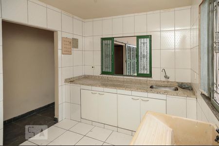 Casa para alugar com 240m², 5 quartos e sem vagaCozinha 2