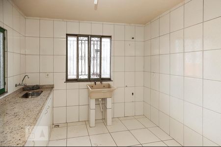 Casa para alugar com 240m², 5 quartos e sem vagaCozinha 2