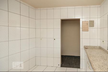 Casa para alugar com 240m², 5 quartos e sem vagaCozinha 2