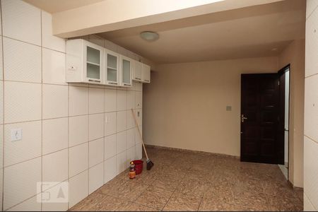 Casa para alugar com 240m², 5 quartos e sem vagaCozinha 1