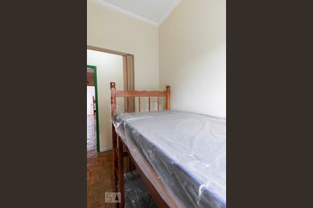 Casa à venda com 1200m², 4 quartos e 2 vagasQuarto