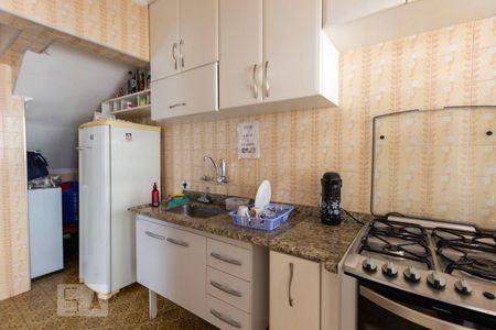 Casa à venda com 1200m², 4 quartos e 2 vagasCozinha