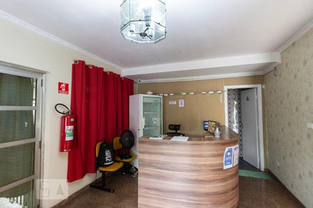 Casa à venda com 1200m², 4 quartos e 2 vagasSala