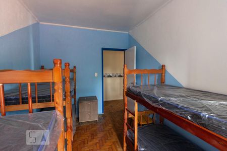 Casa à venda com 1200m², 4 quartos e 2 vagasQuarto