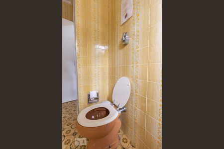 Casa à venda com 1200m², 4 quartos e 2 vagasBanheiro