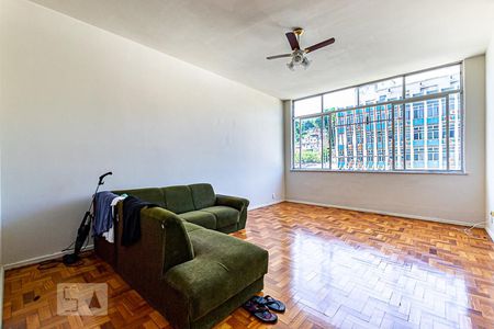 Sala de apartamento para alugar com 3 quartos, 99m² em Ingá, Niterói