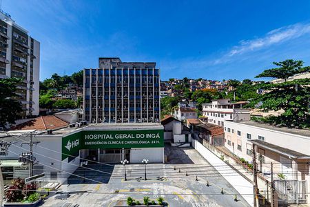 Vista da Sala de apartamento para alugar com 3 quartos, 99m² em Ingá, Niterói