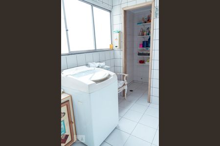 Apartamento à venda com 97m², 3 quartos e 2 vagasÁrea de serviço