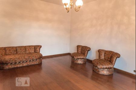 Casa à venda com 700m², 4 quartos e 5 vagasSala 4