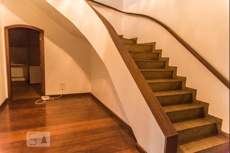Casa à venda com 700m², 4 quartos e 5 vagasAnte sala 