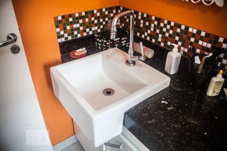 Banheiro - Torneira de apartamento à venda com 2 quartos, 65m² em Vila Buarque, São Paulo